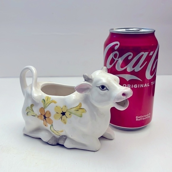 Vintage Old Ceramic Cow Creamer Laying Down Handpainted Flowers - Picture 8 of 9